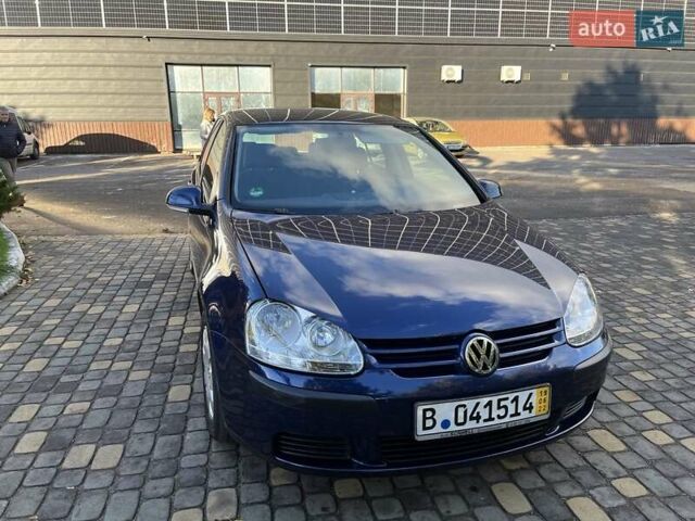Синий Фольксваген Гольф, объемом двигателя 1.4 л и пробегом 250 тыс. км за 4600 $, фото 78 на Automoto.ua