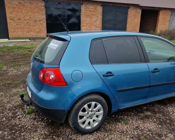 Синий Фольксваген Гольф, объемом двигателя 1.6 л и пробегом 354 тыс. км за 4800 $, фото 5 на Automoto.ua