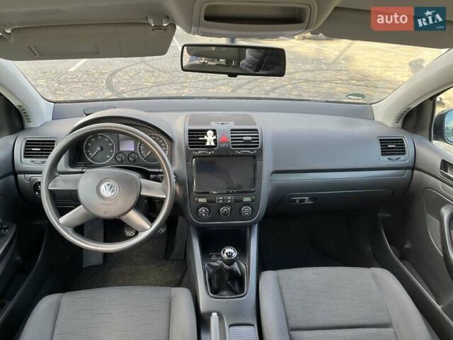 Синий Фольксваген Гольф, объемом двигателя 1.4 л и пробегом 250 тыс. км за 4600 $, фото 36 на Automoto.ua