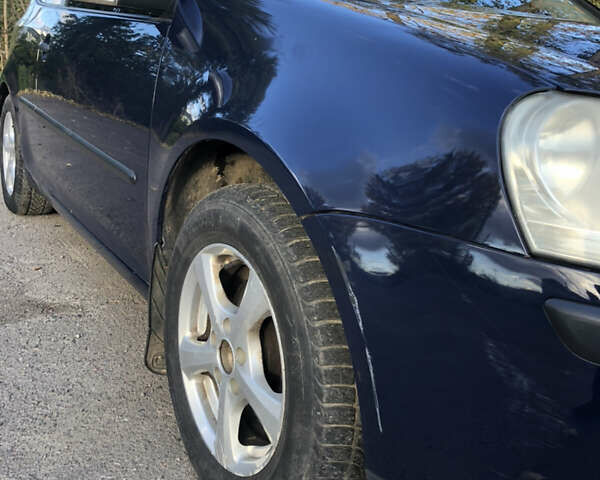 Синій Фольксваген Гольф, об'ємом двигуна 1.39 л та пробігом 285 тис. км за 4000 $, фото 7 на Automoto.ua