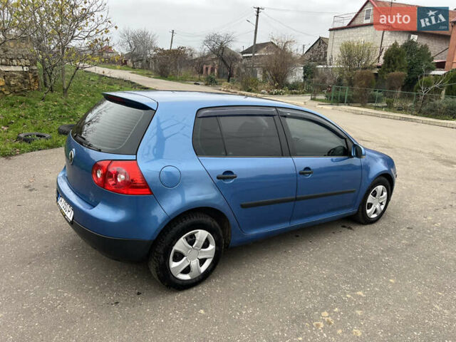 Синий Фольксваген Гольф, объемом двигателя 1.39 л и пробегом 299 тыс. км за 4999 $, фото 6 на Automoto.ua