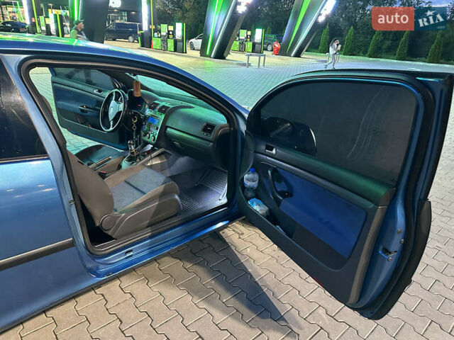 Фольксваген Гольф 2006 в Хмельницком на Automoto.ua Синий Фольксваген Гольф, объемом двигателя 1.99 л и пробегом 250 тыс. км за 5500 $, фото 12 на Automoto.ua