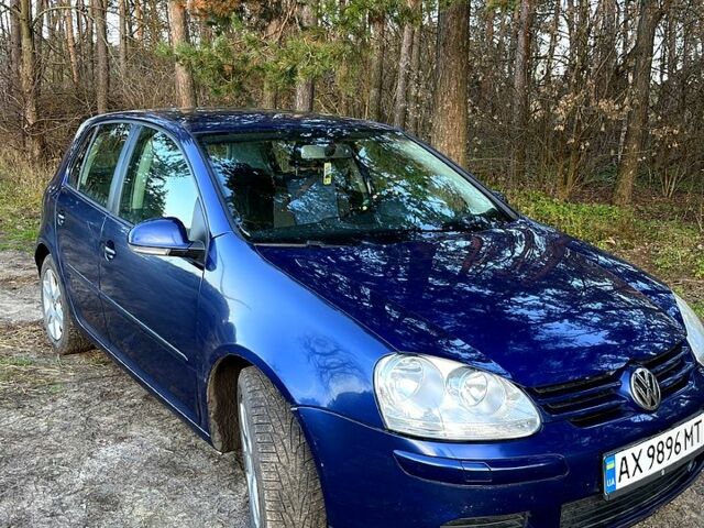 Синий Фольксваген Гольф, объемом двигателя 1.6 л и пробегом 230 тыс. км за 5600 $, фото 3 на Automoto.ua