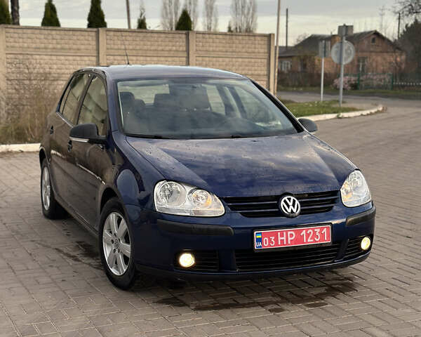 Синий Фольксваген Гольф, объемом двигателя 1.6 л и пробегом 206 тыс. км за 5950 $, фото 66 на Automoto.ua