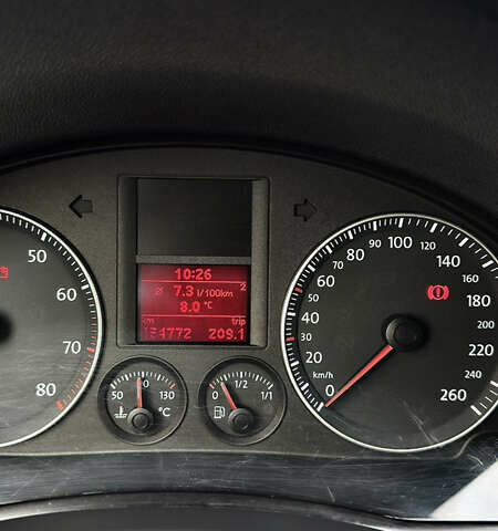 Синий Фольксваген Гольф, объемом двигателя 1.6 л и пробегом 154 тыс. км за 6346 $, фото 44 на Automoto.ua