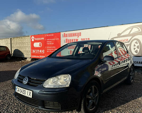 Синий Фольксваген Гольф, объемом двигателя 1.6 л и пробегом 233 тыс. км за 4900 $, фото 2 на Automoto.ua