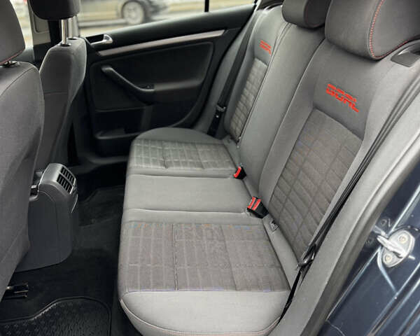 Синий Фольксваген Гольф, объемом двигателя 1.4 л и пробегом 252 тыс. км за 6500 $, фото 31 на Automoto.ua