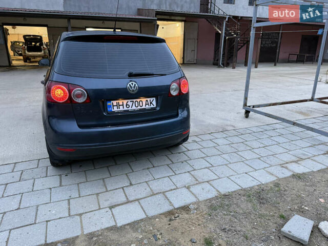 Синій Фольксваген Гольф, об'ємом двигуна 1.6 л та пробігом 169 тис. км за 6300 $, фото 4 на Automoto.ua