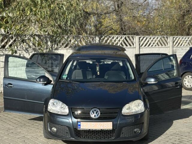 Синий Фольксваген Гольф, объемом двигателя 1.4 л и пробегом 230 тыс. км за 5700 $, фото 2 на Automoto.ua