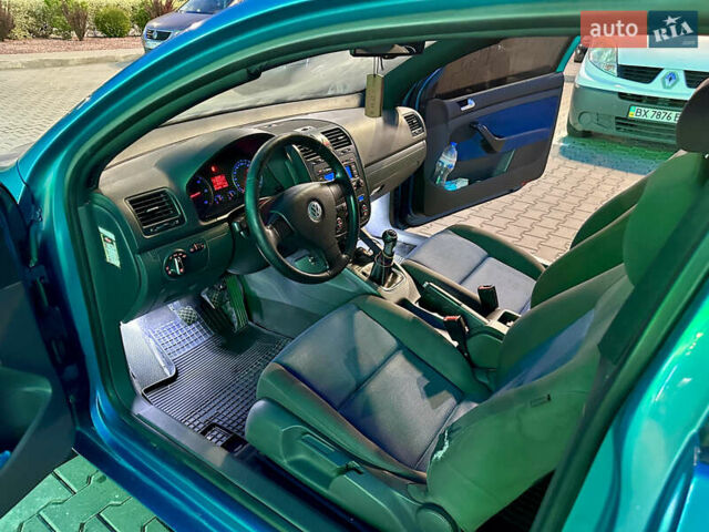 Фольксваген Гольф 2006 в Хмельницком на Automoto.ua Синий Фольксваген Гольф, объемом двигателя 1.99 л и пробегом 250 тыс. км за 5500 $, фото 15 на Automoto.ua