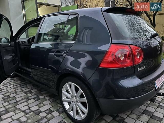 Синій Фольксваген Гольф, об'ємом двигуна 1.6 л та пробігом 176 тис. км за 5800 $, фото 6 на Automoto.ua