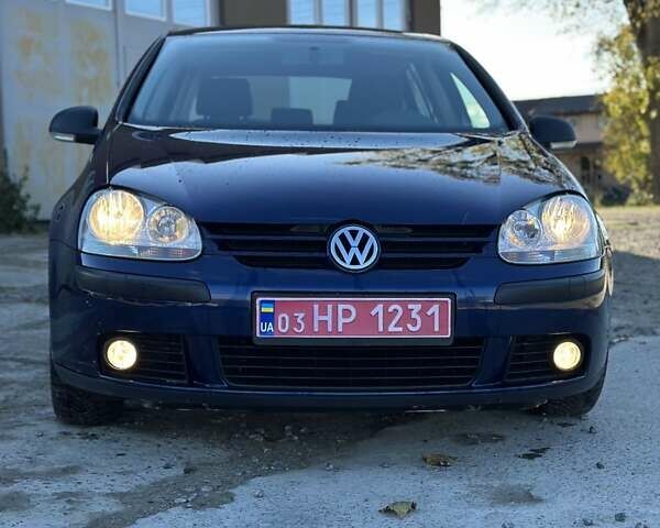 Синий Фольксваген Гольф, объемом двигателя 1.6 л и пробегом 206 тыс. км за 6200 $, фото 9 на Automoto.ua
