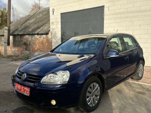 Синий Фольксваген Гольф, объемом двигателя 1.6 л и пробегом 190 тыс. км за 5899 $, фото 2 на Automoto.ua