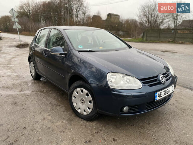 Синій Фольксваген Гольф, об'ємом двигуна 1.39 л та пробігом 309 тис. км за 4400 $, фото 1 на Automoto.ua
