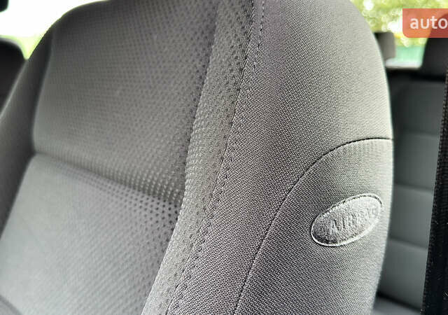 Синий Фольксваген Гольф, объемом двигателя 1.6 л и пробегом 154 тыс. км за 6346 $, фото 39 на Automoto.ua