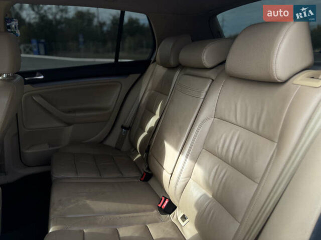 Синий Фольксваген Гольф, объемом двигателя 1.6 л и пробегом 176 тыс. км за 6900 $, фото 14 на Automoto.ua