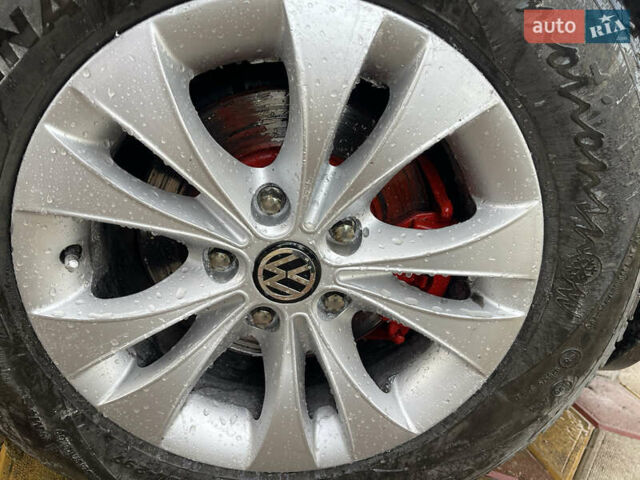 Синий Фольксваген Гольф, объемом двигателя 1.6 л и пробегом 300 тыс. км за 6200 $, фото 2 на Automoto.ua