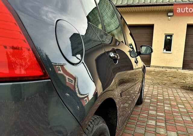 Синий Фольксваген Гольф, объемом двигателя 1.6 л и пробегом 154 тыс. км за 6346 $, фото 10 на Automoto.ua