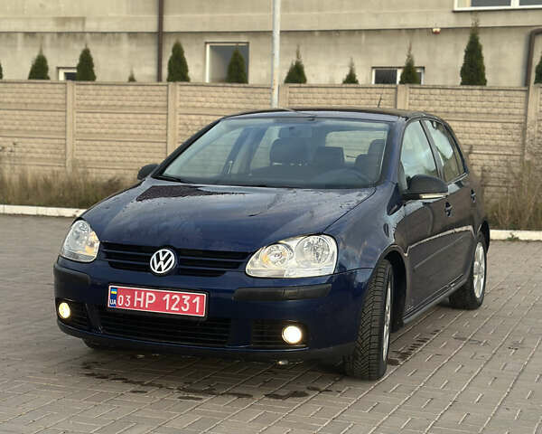 Синий Фольксваген Гольф, объемом двигателя 1.6 л и пробегом 206 тыс. км за 5950 $, фото 54 на Automoto.ua