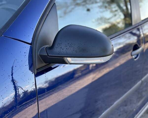 Синий Фольксваген Гольф, объемом двигателя 1.6 л и пробегом 206 тыс. км за 6200 $, фото 20 на Automoto.ua