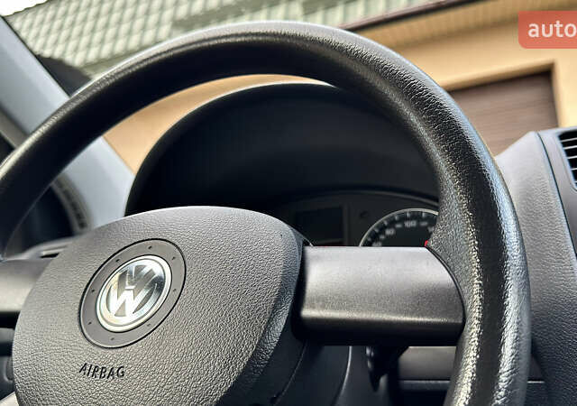 Синий Фольксваген Гольф, объемом двигателя 1.6 л и пробегом 154 тыс. км за 6346 $, фото 49 на Automoto.ua