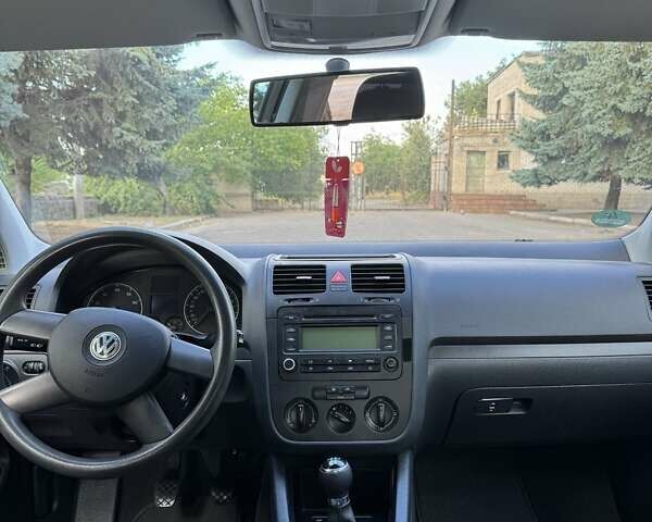 Синий Фольксваген Гольф, объемом двигателя 1.6 л и пробегом 204 тыс. км за 5800 $, фото 8 на Automoto.ua