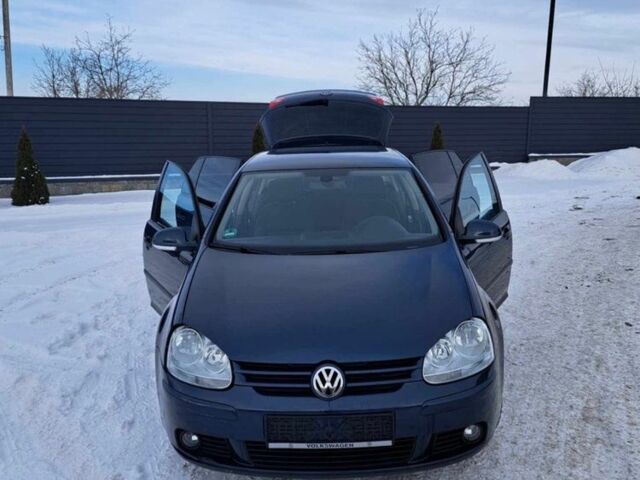 Синий Фольксваген Гольф, объемом двигателя 1.9 л и пробегом 290 тыс. км за 4500 $, фото 6 на Automoto.ua