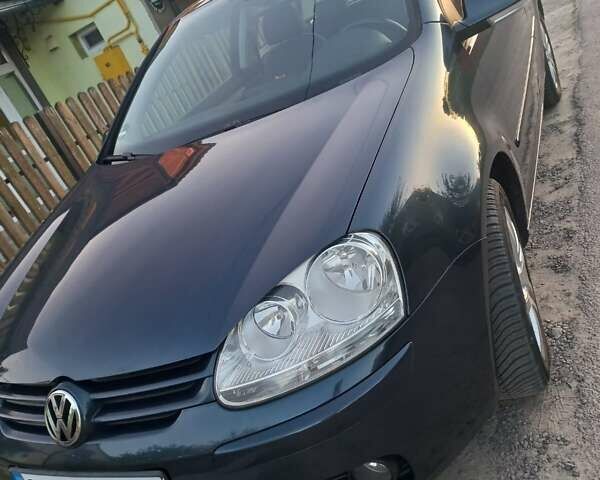 Синий Фольксваген Гольф, объемом двигателя 1.6 л и пробегом 232 тыс. км за 5200 $, фото 4 на Automoto.ua