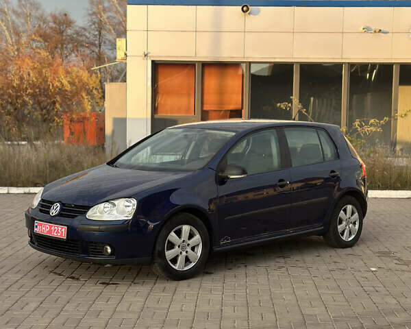 Синий Фольксваген Гольф, объемом двигателя 1.6 л и пробегом 206 тыс. км за 5950 $, фото 95 на Automoto.ua