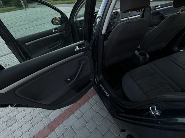 Синий Фольксваген Гольф, объемом двигателя 1.4 л и пробегом 183 тыс. км за 5300 $, фото 17 на Automoto.ua