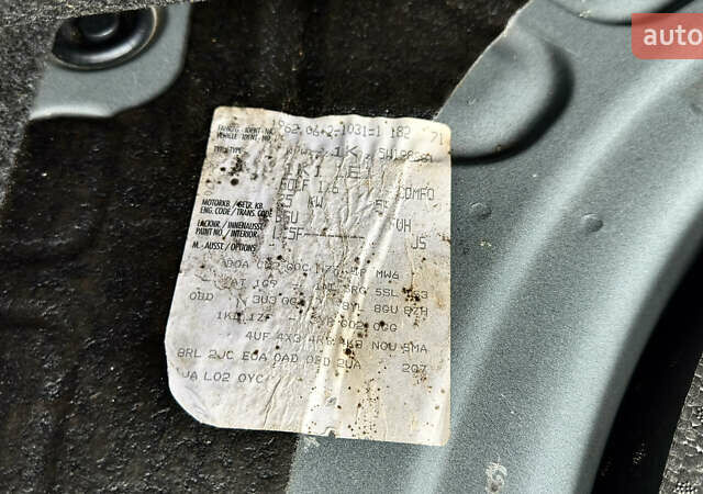 Синий Фольксваген Гольф, объемом двигателя 1.6 л и пробегом 154 тыс. км за 6346 $, фото 17 на Automoto.ua