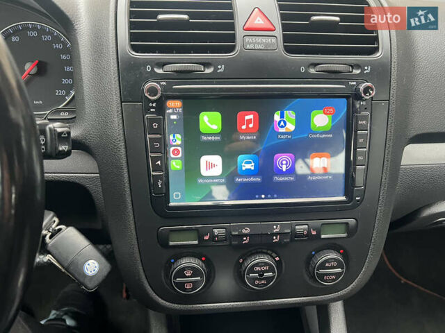 Синий Фольксваген Гольф, объемом двигателя 1.4 л и пробегом 174 тыс. км за 5950 $, фото 7 на Automoto.ua