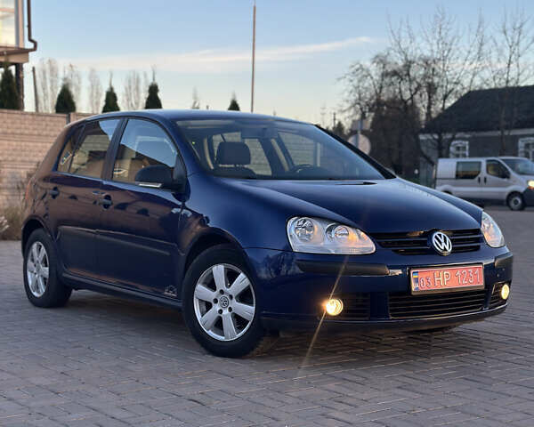 Синий Фольксваген Гольф, объемом двигателя 1.6 л и пробегом 206 тыс. км за 5950 $, фото 33 на Automoto.ua