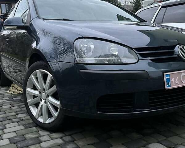 Синій Фольксваген Гольф, об'ємом двигуна 1.6 л та пробігом 176 тис. км за 5800 $, фото 2 на Automoto.ua