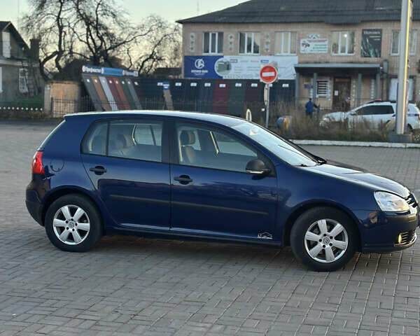 Синий Фольксваген Гольф, объемом двигателя 1.6 л и пробегом 206 тыс. км за 5950 $, фото 38 на Automoto.ua