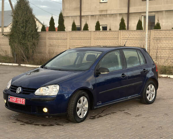 Синий Фольксваген Гольф, объемом двигателя 1.6 л и пробегом 206 тыс. км за 5950 $, фото 59 на Automoto.ua