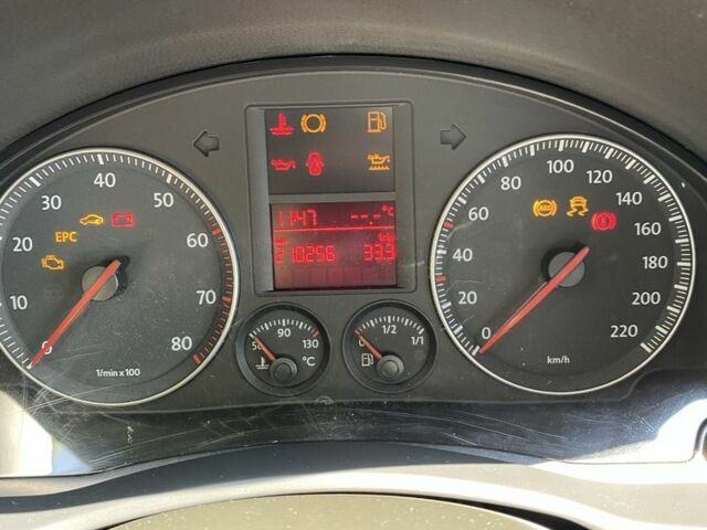 Синій Фольксваген Гольф, об'ємом двигуна 1.4 л та пробігом 204 тис. км за 5499 $, фото 14 на Automoto.ua