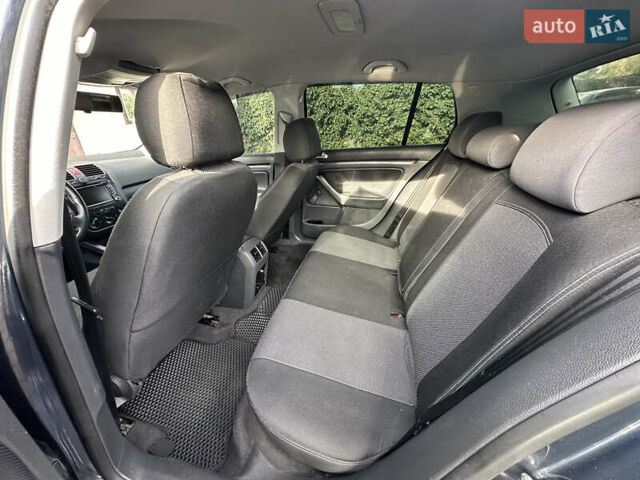 Синий Фольксваген Гольф, объемом двигателя 1.39 л и пробегом 261 тыс. км за 4100 $, фото 8 на Automoto.ua