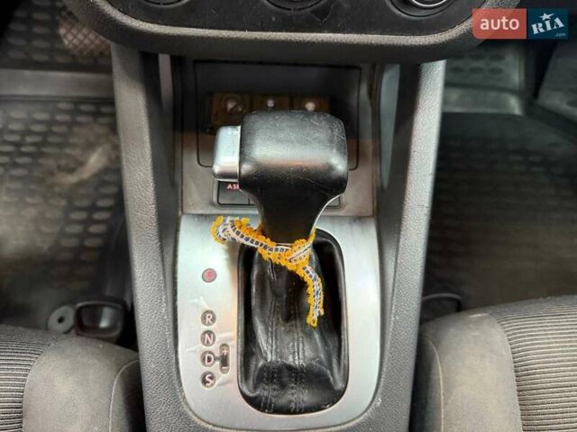 Синій Фольксваген Гольф, об'ємом двигуна 1.6 л та пробігом 331 тис. км за 5990 $, фото 19 на Automoto.ua