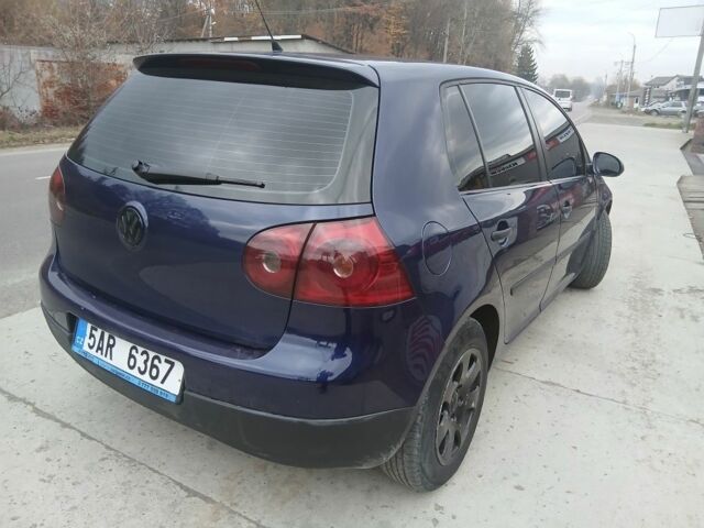 Синий Фольксваген Гольф, объемом двигателя 1.9 л и пробегом 345 тыс. км за 2950 $, фото 3 на Automoto.ua