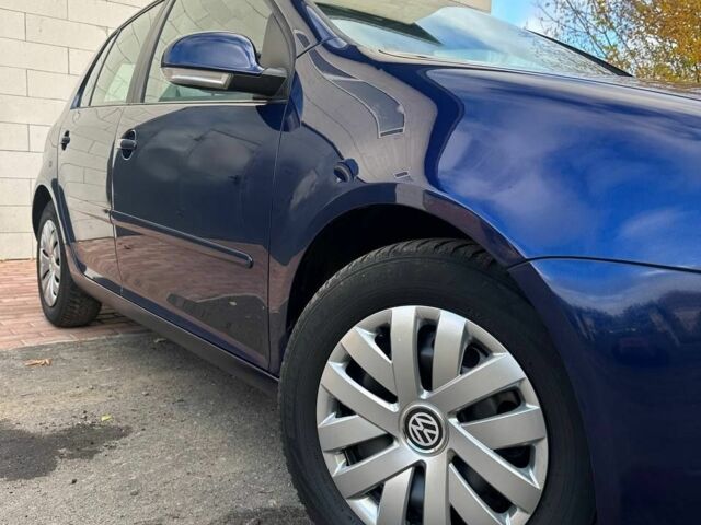 Синий Фольксваген Гольф, объемом двигателя 0 л и пробегом 204 тыс. км за 5999 $, фото 1 на Automoto.ua