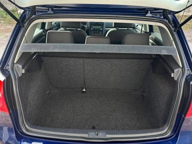 Синий Фольксваген Гольф, объемом двигателя 0 л и пробегом 204 тыс. км за 5999 $, фото 4 на Automoto.ua