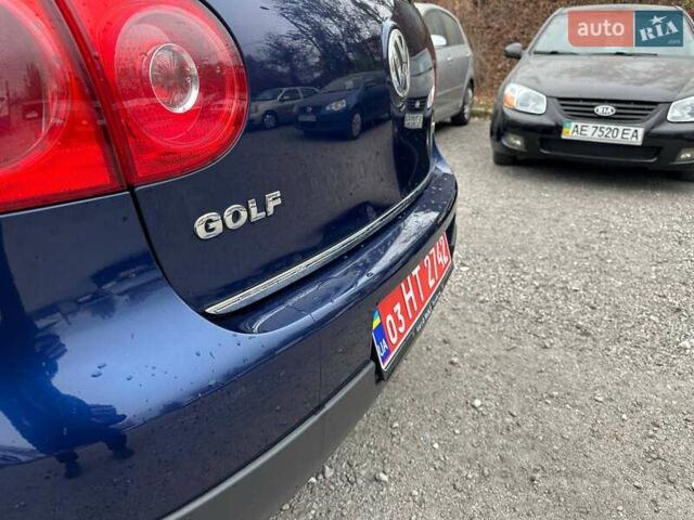 Синій Фольксваген Гольф, об'ємом двигуна 1.6 л та пробігом 200 тис. км за 5799 $, фото 11 на Automoto.ua