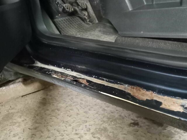 Фольксваген Гольф 2006 в Жовкве на Automoto.ua Синий Фольксваген Гольф, объемом двигателя 1.9 л и пробегом 197 тыс. км за 4000 $, фото 2 на Automoto.ua