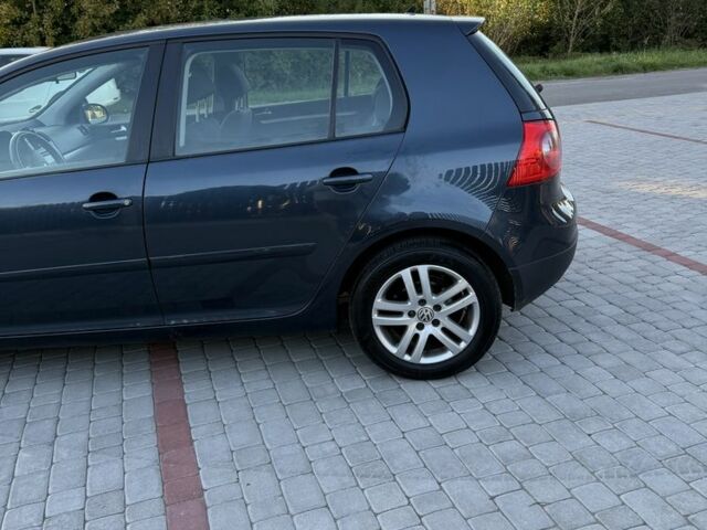 Синий Фольксваген Гольф, объемом двигателя 1.4 л и пробегом 183 тыс. км за 5300 $, фото 5 на Automoto.ua