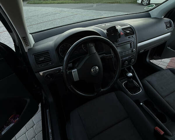 Синий Фольксваген Гольф, объемом двигателя 1.4 л и пробегом 180 тыс. км за 5500 $, фото 21 на Automoto.ua