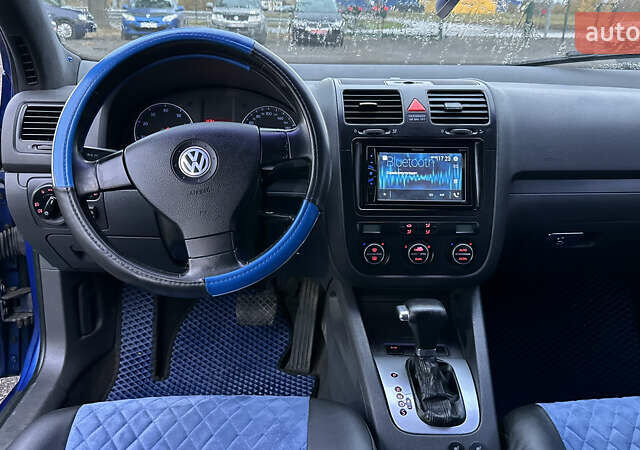 Фольксваген Гольф 2006 в Полтаве на Automoto.ua Синий Фольксваген Гольф, объемом двигателя 1.6 л и пробегом 175 тыс. км за 6400 $, фото 10 на Automoto.ua