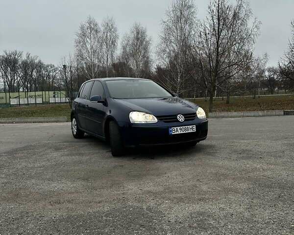 Синий Фольксваген Гольф, объемом двигателя 1.4 л и пробегом 210 тыс. км за 5500 $, фото 2 на Automoto.ua