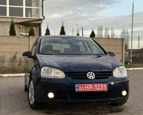 Синий Фольксваген Гольф, объемом двигателя 1.6 л и пробегом 206 тыс. км за 5950 $, фото 67 на Automoto.ua