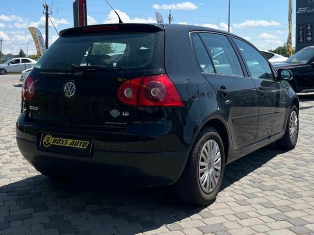 Синий Фольксваген Гольф, объемом двигателя 1.6 л и пробегом 188 тыс. км за 5500 $, фото 6 на Automoto.ua